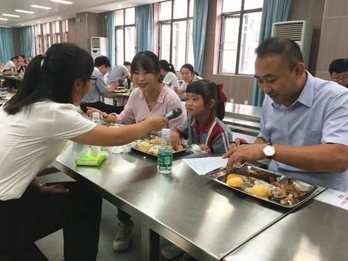 首屆舌尖上的黃岡廚師廚藝大賽圓滿舉行，餐飲服務(wù)再升級